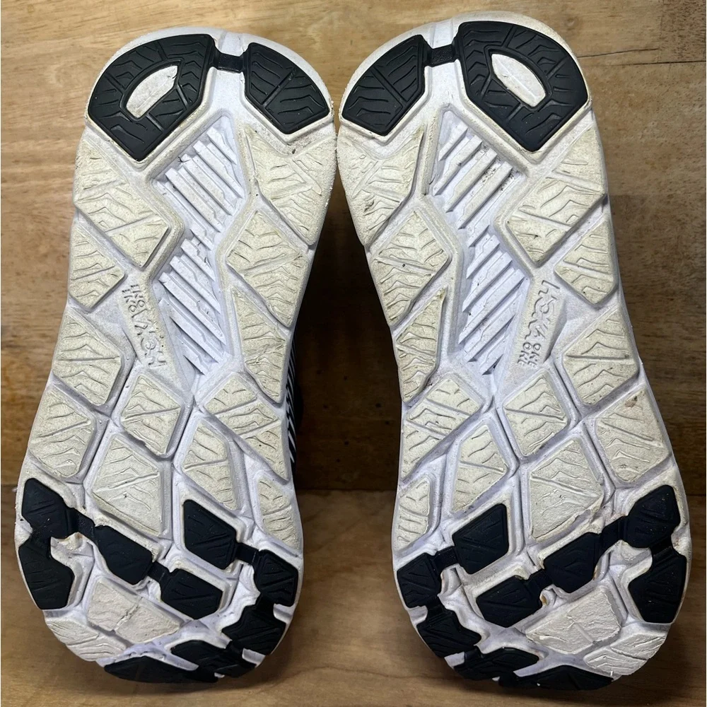 Hoka One One Rincon 2 LIGHTWEIGHT Womens Size 8.5 Running Shoes Sneakers Black - Picture 11 of 15